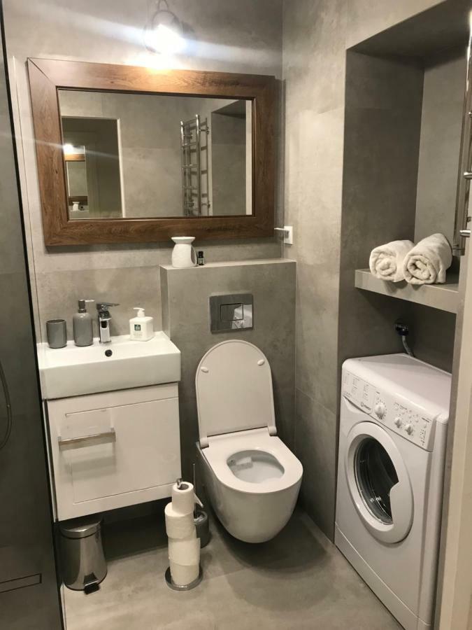 Ferienwohnung Stare Miasto Swietojerska 12 Warschau Exterior foto