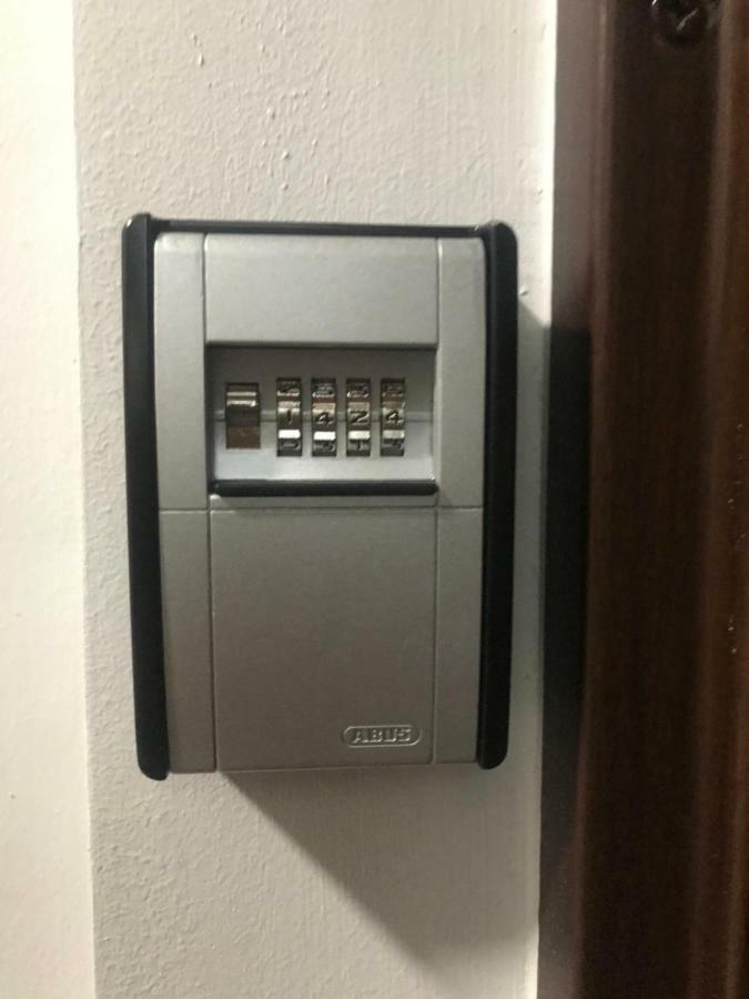 Ferienwohnung Stare Miasto Swietojerska 12 Warschau Exterior foto
